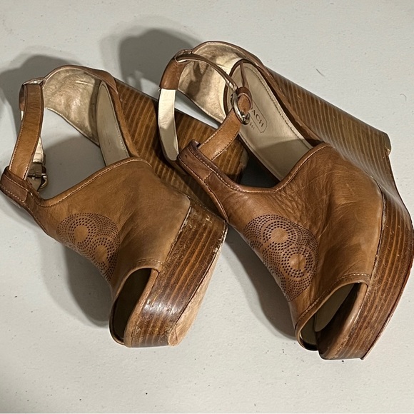Coach Juday Brown Leather Wedges - Picture 3 of 7